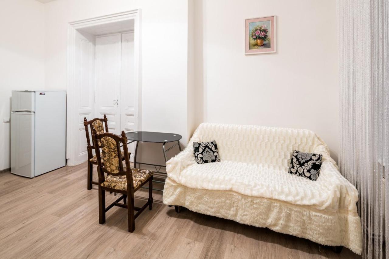 Apartament Of Center Lviv Apartment ภายนอก รูปภาพ