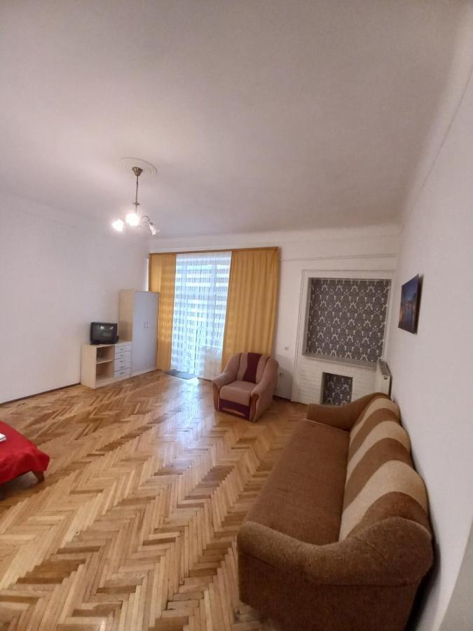 Apartament Of Center Lviv Apartment ภายนอก รูปภาพ