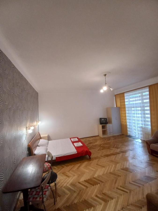 Apartament Of Center Lviv Apartment ภายนอก รูปภาพ